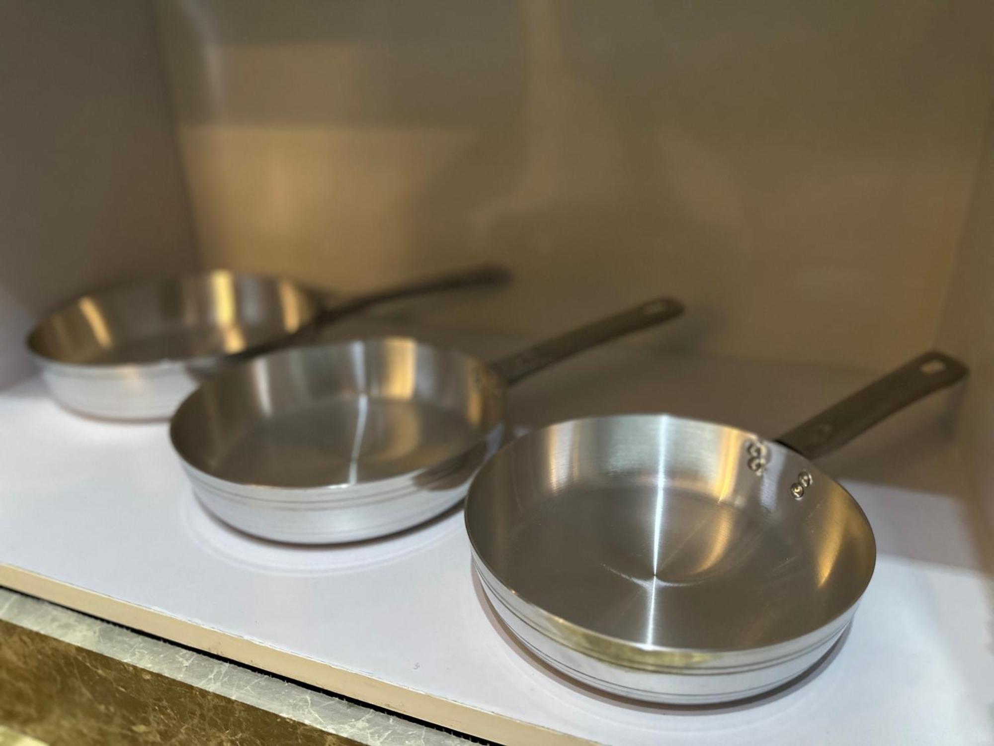Modern 1-Bedroom Apartment In Zamalek Visits Allowed Каїр Екстер'єр фото