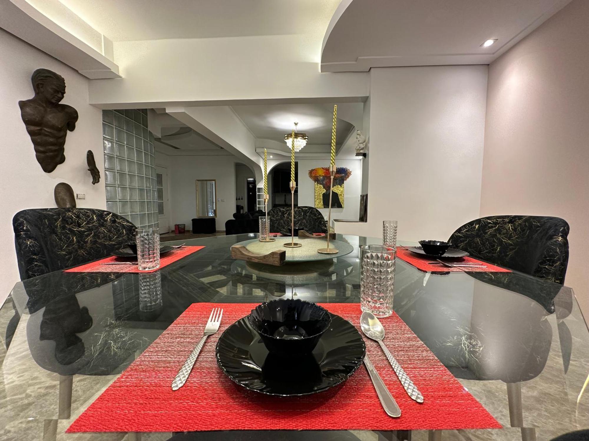 Modern 1-Bedroom Apartment In Zamalek Visits Allowed Каїр Екстер'єр фото