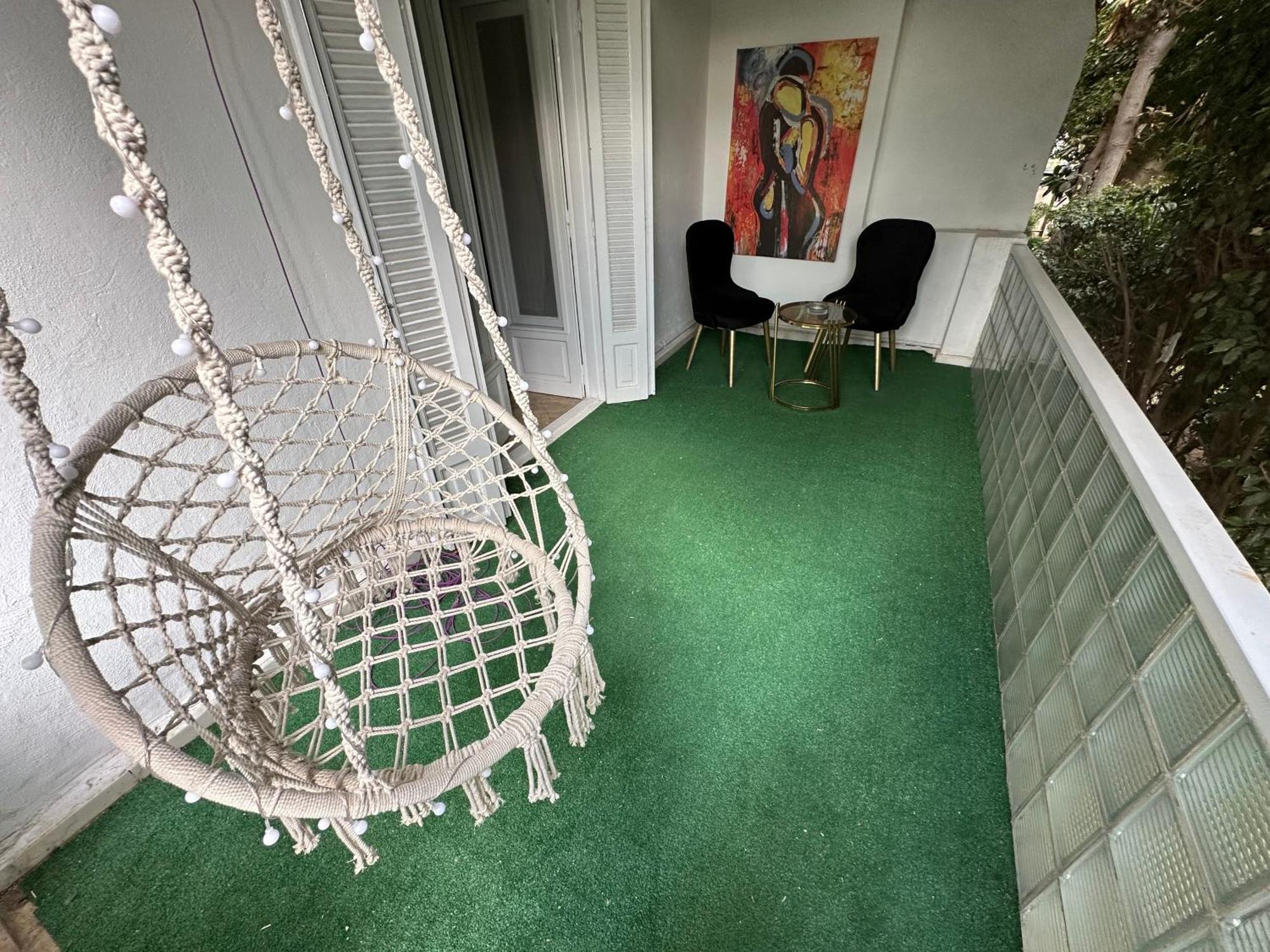 Modern 1-Bedroom Apartment In Zamalek Visits Allowed Каїр Екстер'єр фото